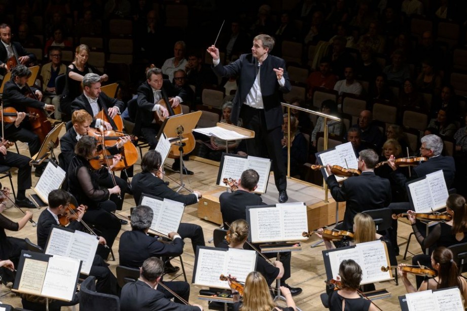 Vasily Petrenko y la Royal Philharmonic Orchestra en Iberm�sica