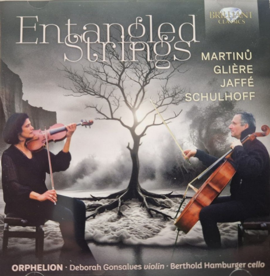 Cr�tica del CD de Orphelion Ensemble con partituras de Martinu, Gliere, Jaffe y Schulhoff