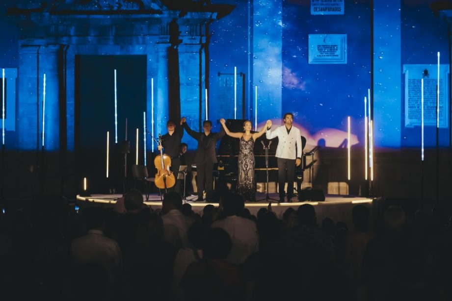 Concierto �A la luna de Valencia�