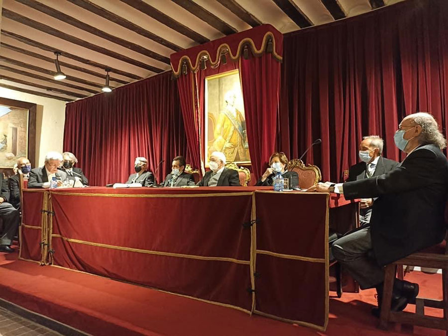 Antonio Baciero, acad�mico