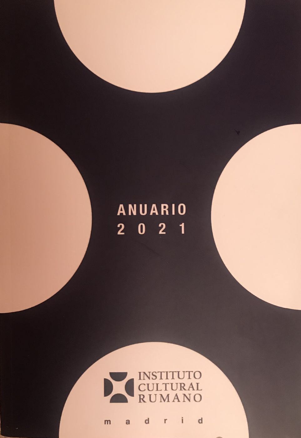Anuario 2021 del Instituto Cultural Rumano