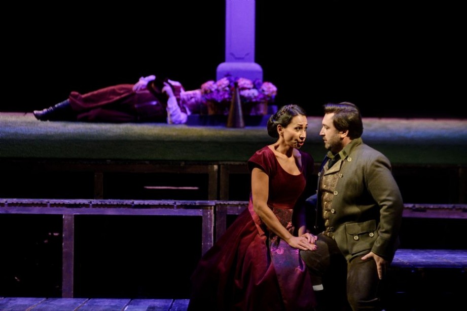 Bedřich Smetana, �pera de Ostrava, Martin Gurbaľ, Martin B�rta, Anna Nitrov�, Soňa Godarsk�, Orquesta y coro del Teatro Nacional Moravia Silesia, Tom�š Studen�, Jakub Klecker