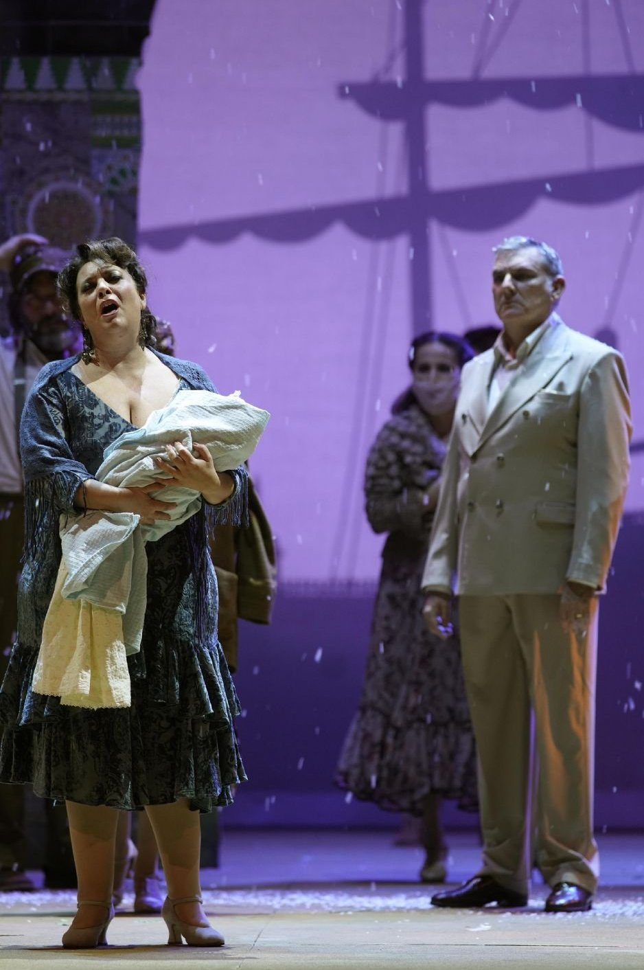 Carmen Sols y ngel dena