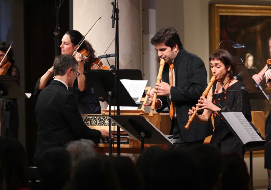 Dani Espasa, Fundaci�n BBVA, Vespres d`Arnad�, Bach, Tiam Gourdazi, Sara Par�s, Farran Sylvan James