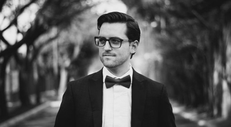 El compositor Juan Pablo Contreras