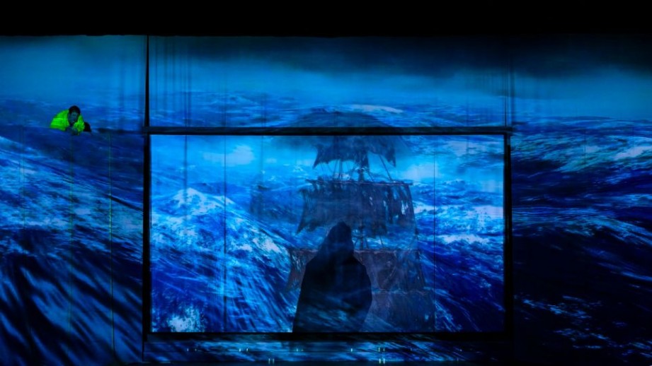 �El holand�s errante� en el Teatro Comunale de Bolonia