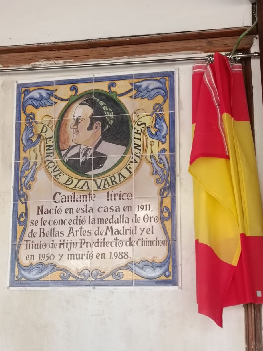 Homenaje a Enrique de la Vara en Chinch�n