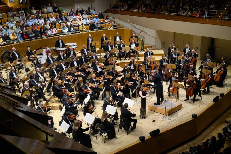 Filarm�nica Eslovaca en Iberm�sica