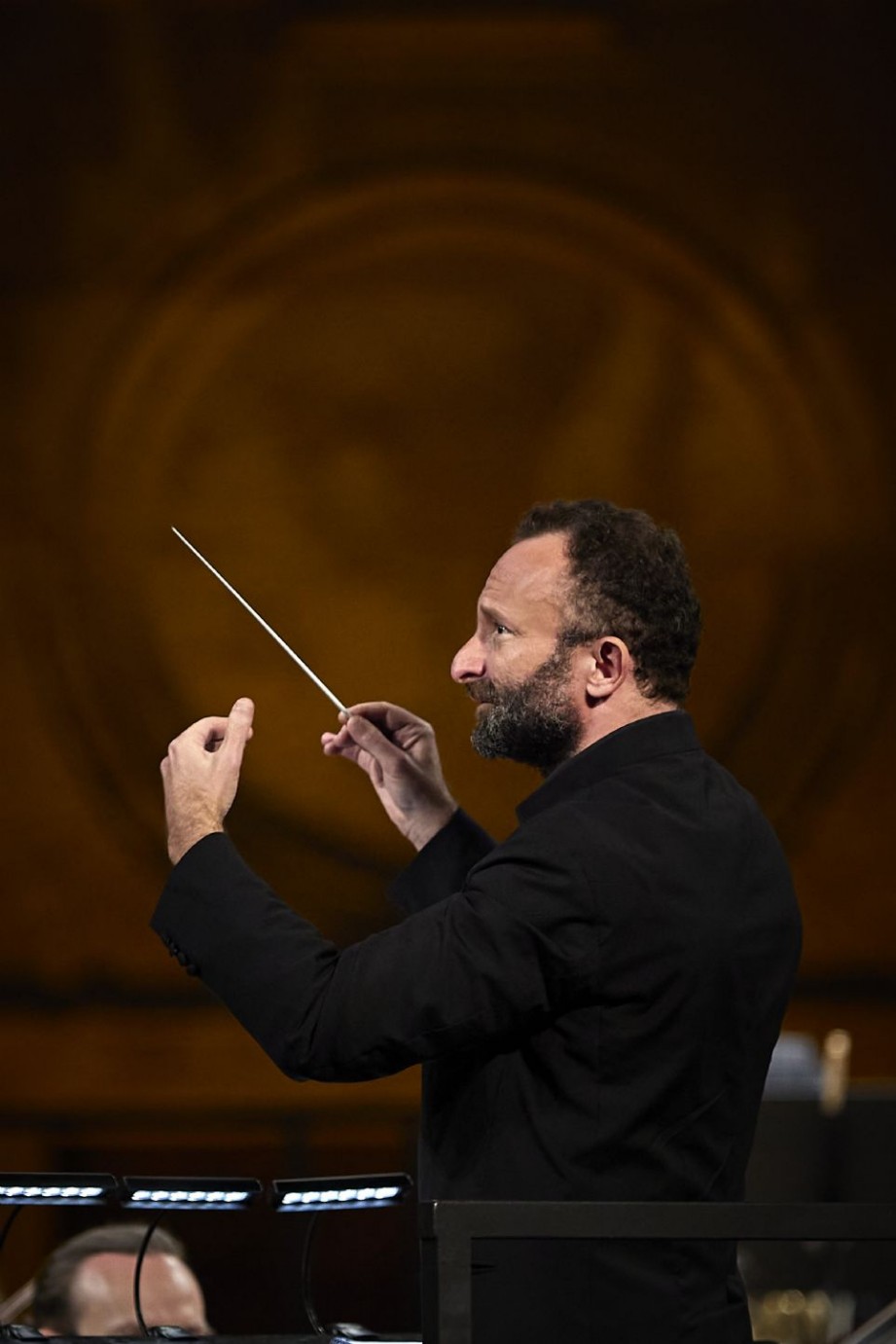 Kirill Petrenko dirige la �Quinta sinfon�a� de Bruckner en el Festival de Granada
