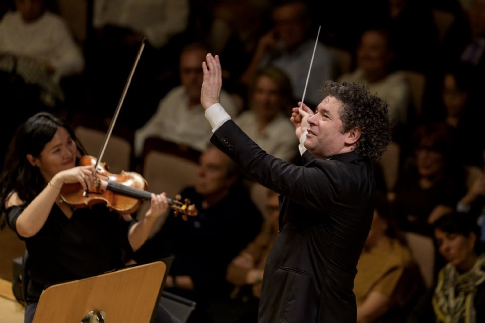 Gustavo Dudamel y la Filarm�nica de Nueva York en Iberm�sica
