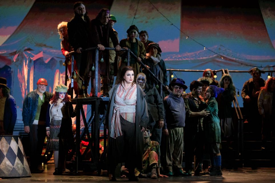 Il trovatore en Bolonia