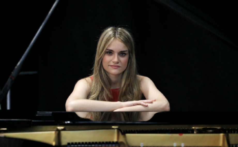 Isabel P�rez Dobarro