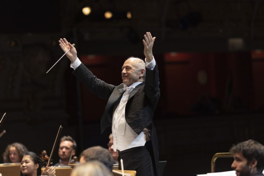 Iv�n Fischer en Iberm�sica