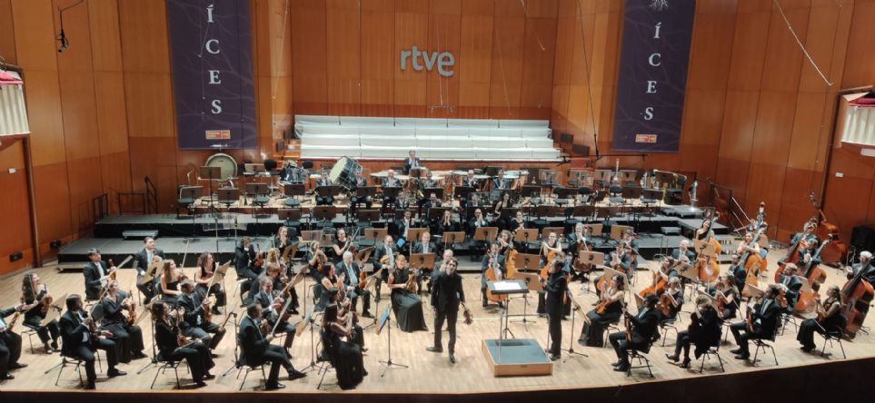 Javier Comesaa y Pablo Gonzlez con la Sinfnica de RTVE