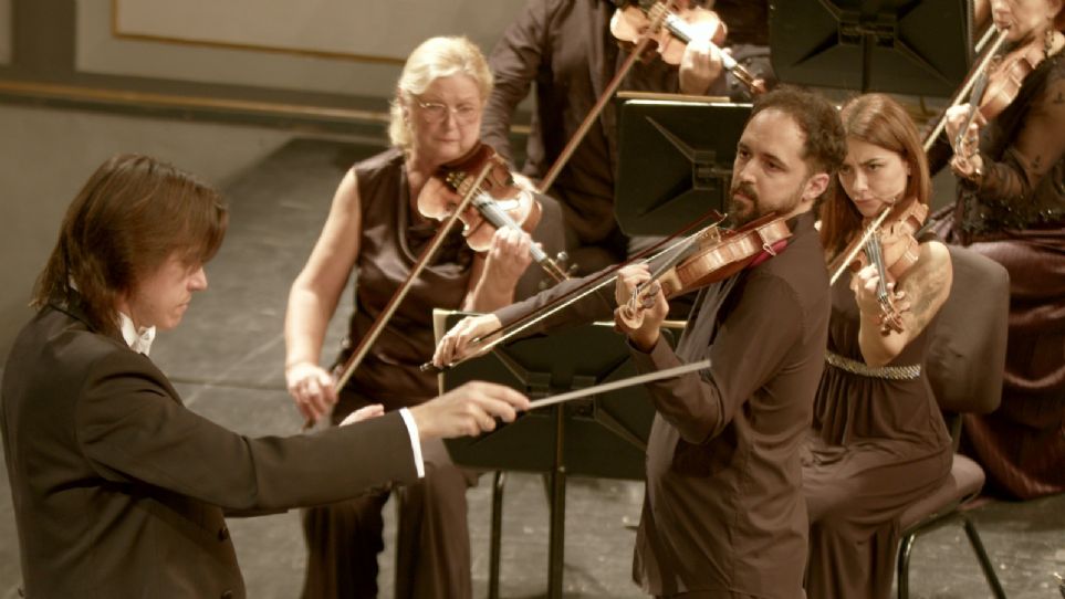 Dawid Runtz y Jess Reina con la Filarmnica de Mlaga