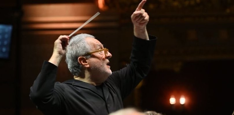 Josep Pons dirige la �Sinfon�a n� 8� de Mahler en el Liceu