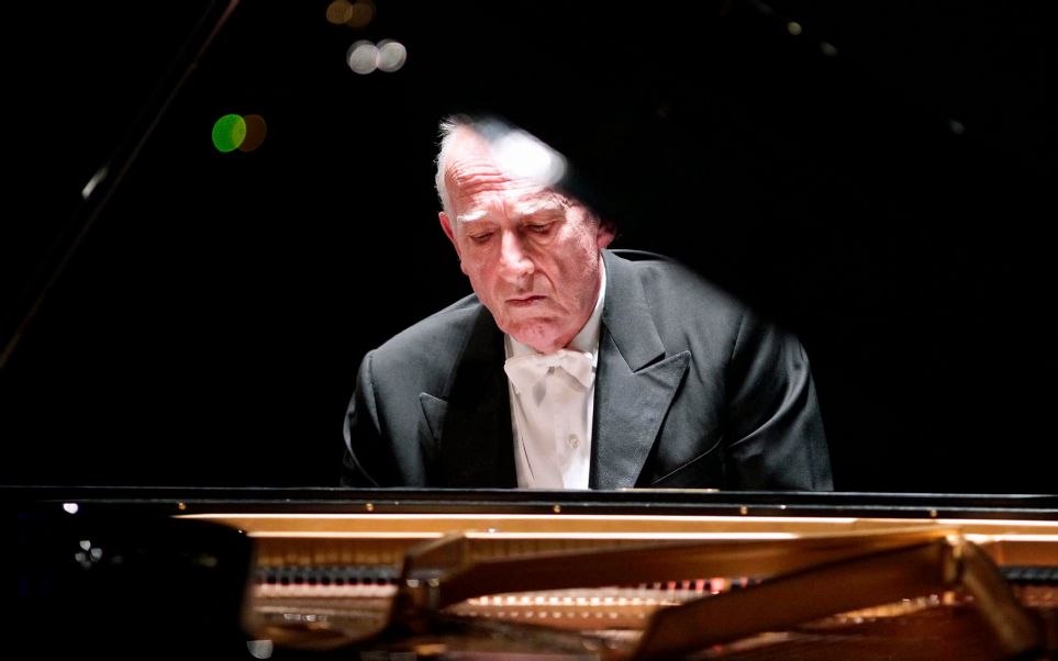 Maurizio Pollini