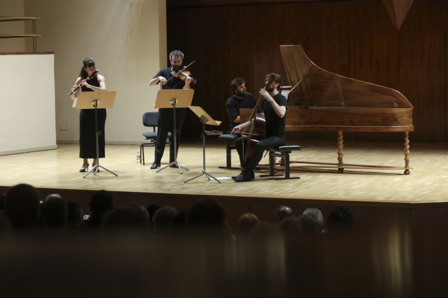 Nevermind, Jacquet de la Guerre, CNDM, Universo Barroco, Besson, Creac`h, Pharo, Rondeau