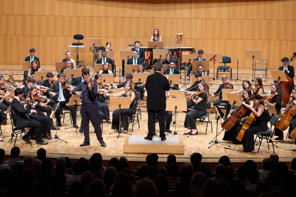 Manuel Hernndez-Silva y Amury Coeytaux  con la Orquesta de Jvenes de la Regin de Murcia