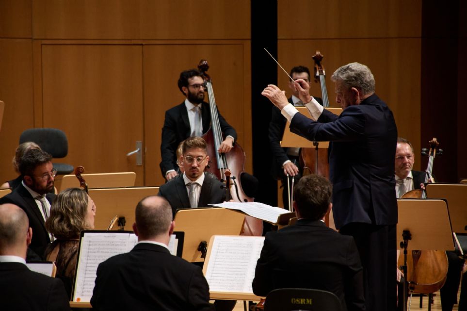 Jaime Belda y Virginia Martnez dirigen a la Sinfnica de la Regin de Murcia