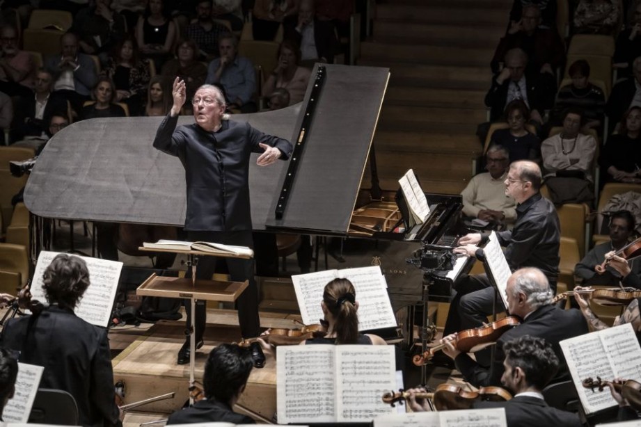 Sylvain Cambreling dirige la Sinfon�a Turangalila de�Messiaen en el Palau de Les Arts, al frente de la Orquesta de Valencia