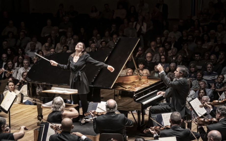 Saleem Ashkar y  Ariane Matiakh con la Orquesta de Valencia
