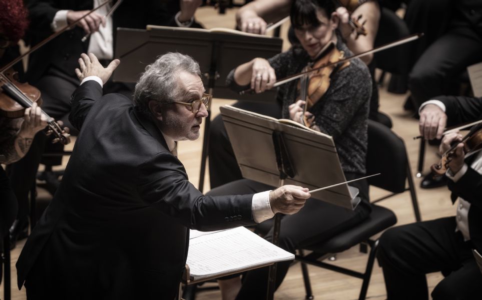 el anillo sin palabras en el Palau de les Arts de Valencia