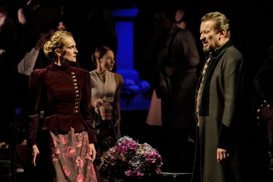 �pera de Ostrava, Bedřich Smetana, Martin Gurbaľ, Martin B�rta, Anna Nitrov�, Soňa Godarsk�, Orquesta y coro del Teatro Nacional Moravia Silesia, Jakub Klecker, Tom�š Studen�