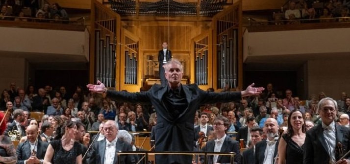 Alexander Liebreich y la Orquesta de Valencia