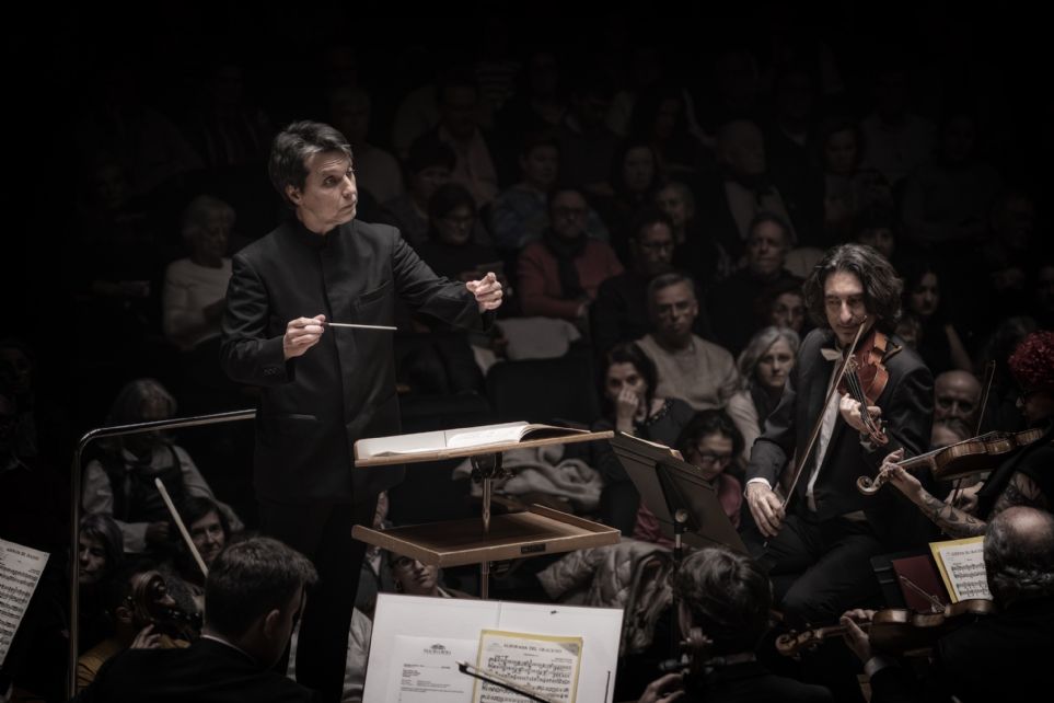Roberto For�s y Naoko Yoshino con la Orquesta de Valencia