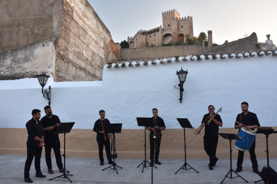 Serendipia Ensemble y Essentia Consort