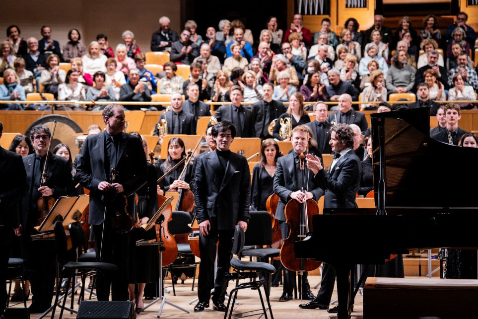 Bruce Liu y Gustavo Gimeno, con la Sinf�nica de Toronto en Iberm�sica