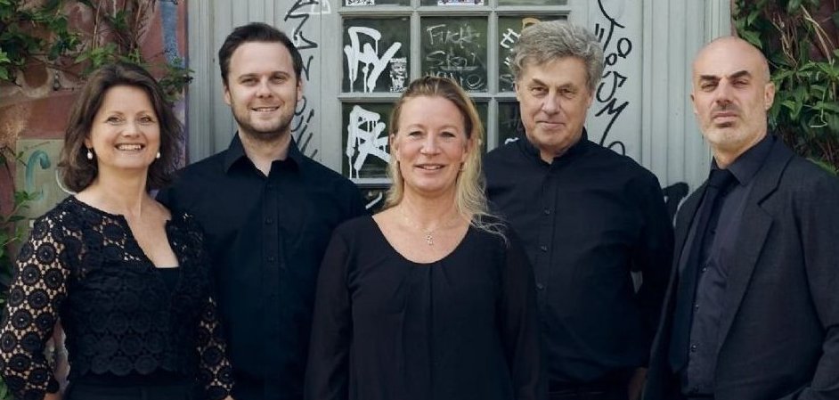 Theatre of Voices, Paul Hillier, CNDM, Arvo Prt