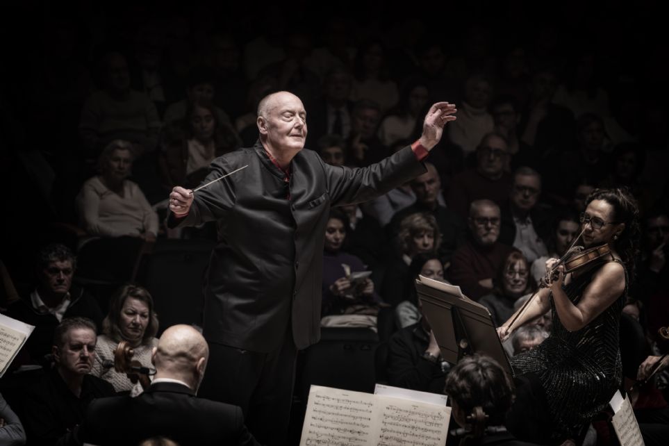 Paul McCreesh con la Orquesta de Valencia