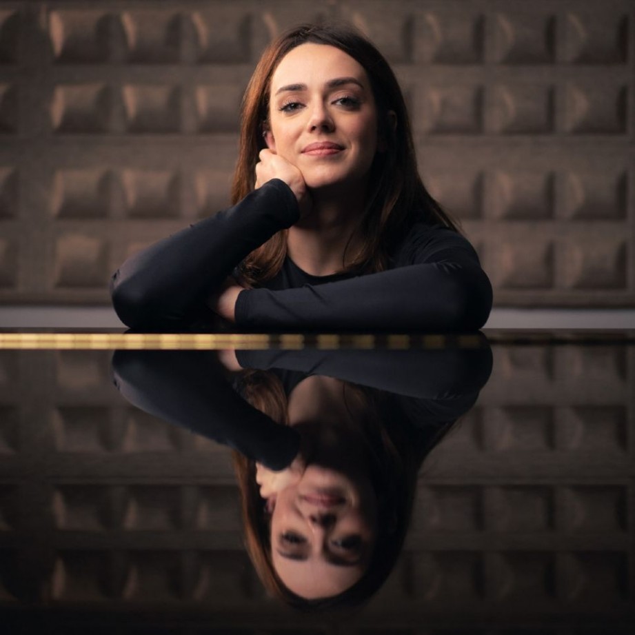 Ux�a Mart�nez Botana