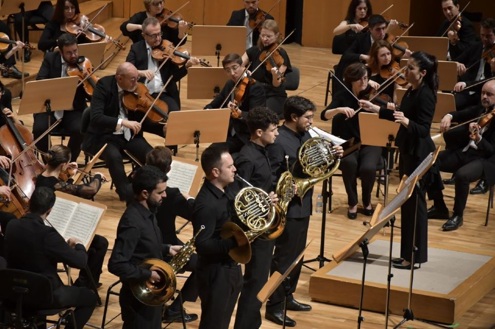 Virginia Mart�nez y la Sinf�nica de la Regi�n de Murcia