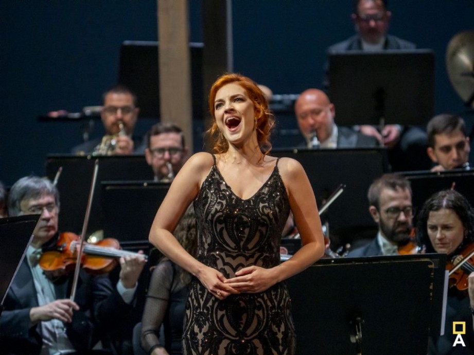 Gala L�rica en Oviedo con  Marina Monz�, Marko Mimica y Valentin Egel