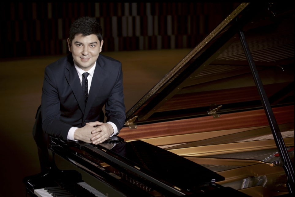 Behzod Abduraimov y Vasily Petrenko, esta semana con la Sinf�nica de Castilla y Le�n