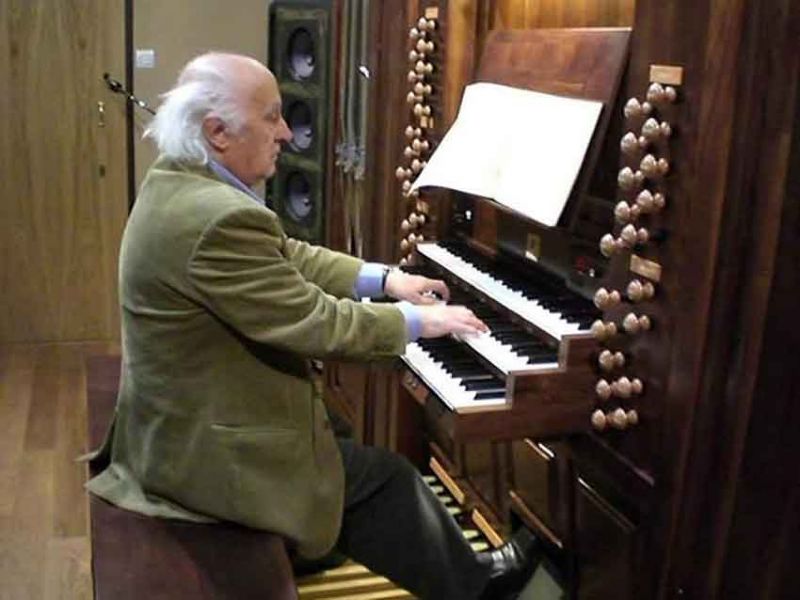 Adolfo Gutirrez Viejo