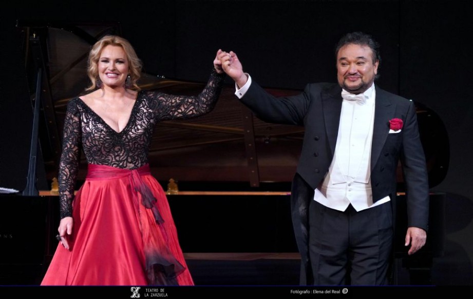 Ainhoa Arteta y Ram�n Vargas