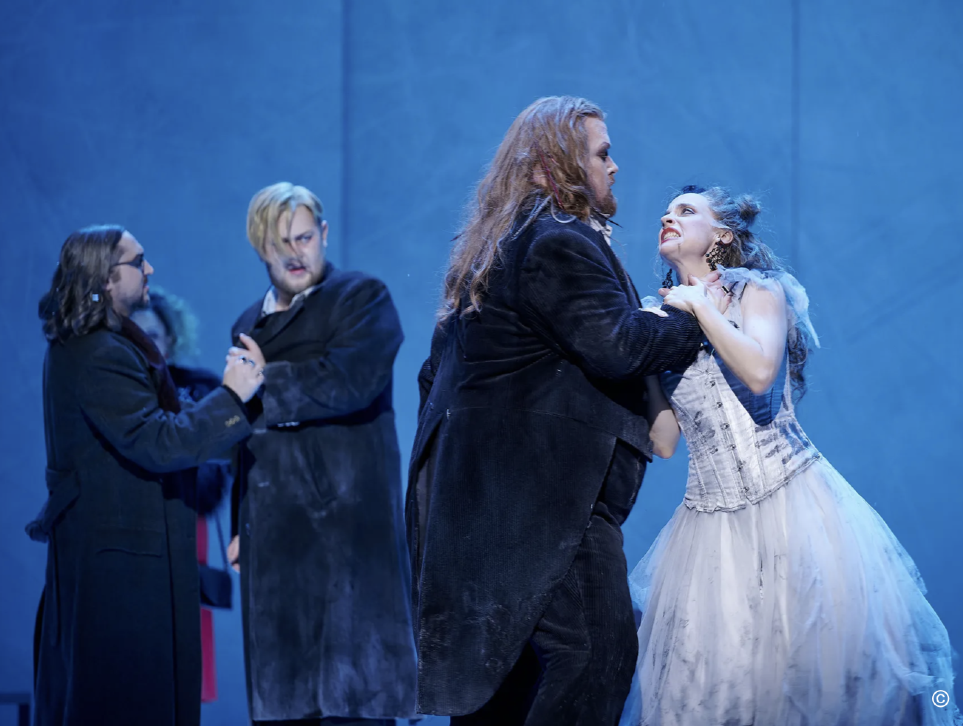 Ruslan y Liudmila en la pera de Hamburgo