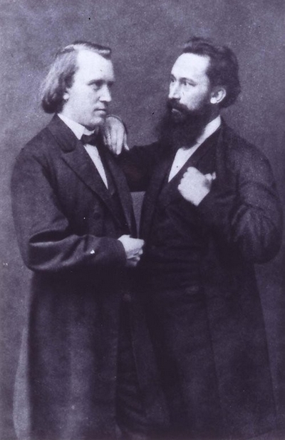 Brahms (izquierda) y Stockhausen (derecha) hacia 1870