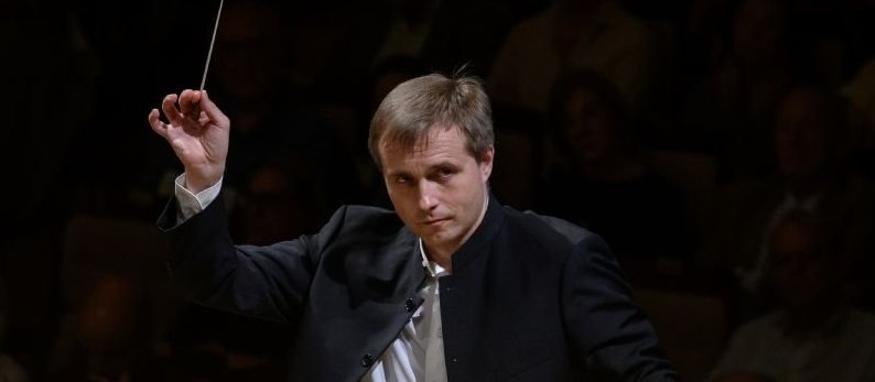Vassily Petrenko y la Royal Philarmonic Orchestra en Ibermúsica