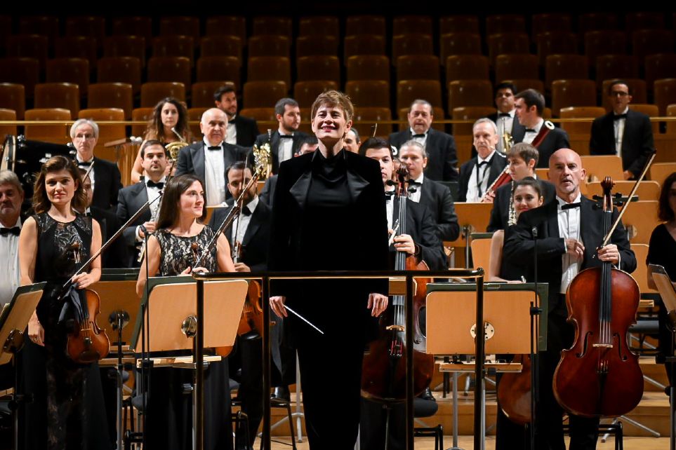 Anja Bihlmaier con la Orquesta y Coro Nacionales de España