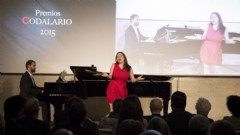 Ruth Iniesta ofrece un breve recital al finalizar la gala, acompañada al piano por Miguel Huertas. Foto: Fernando Frade.