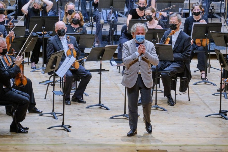 Juan Durn con la Real Filharmona de Galicia