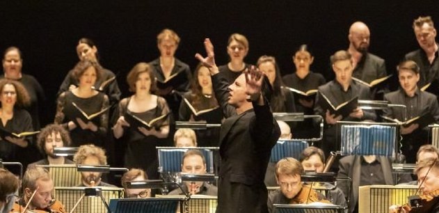 Teodor Currentzis dirige el Rquiem de Mozart en Sevilla