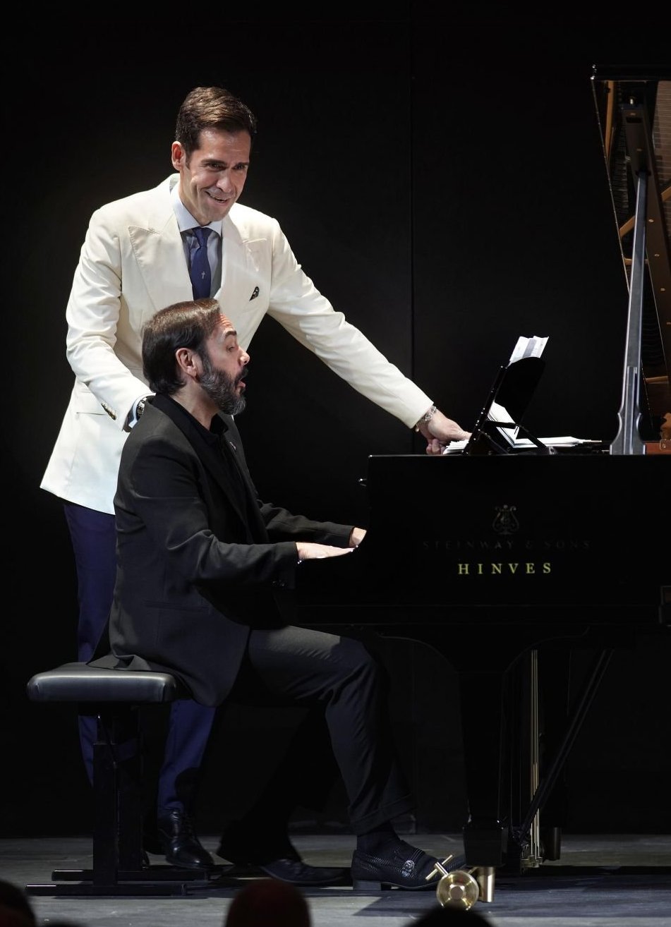 Ismael Jordi rinde homenaje a Luis Mariano en el Teatro de la Zarzuela